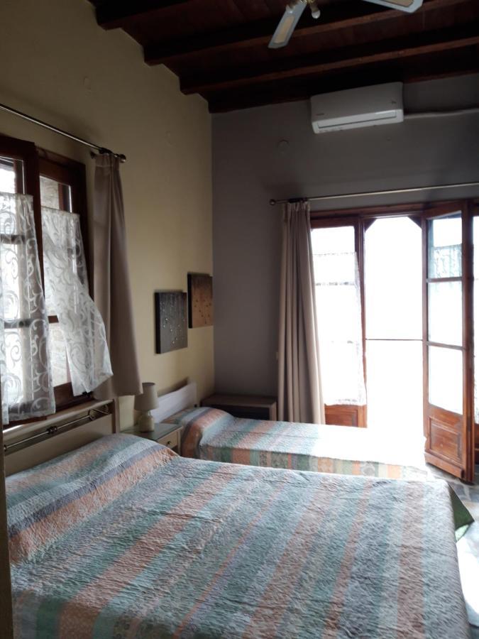 Guest House "Aspasia" Lafkos Exterior foto