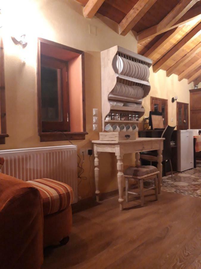 Guest House "Aspasia" Lafkos Exterior foto